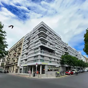 Grimm's Mitte ホテル
